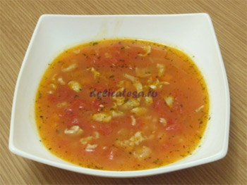 Supă de roşii cu orez
