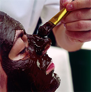 Castiga 2 sedinte de tratament facial cu ciocolata!