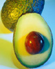 Fructele de avocado sunt o sursa bogata in vitamina E, antioxidanti si acizi grasi